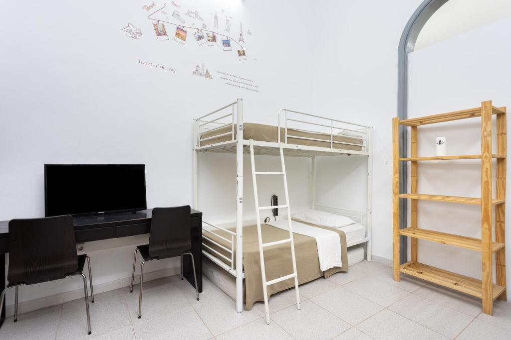 Wanderlust Hostel Santa Cruz de Tenerife Exterior photo